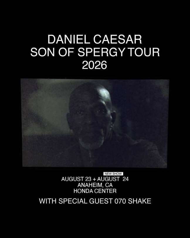 Daniel Caesar Show 1 x 2